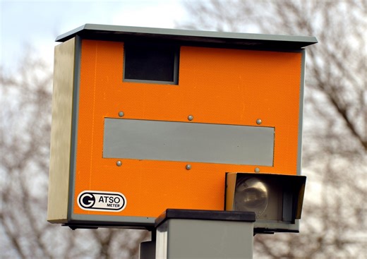London trials new radar speed cameras that don't flash or need road markings - AOL