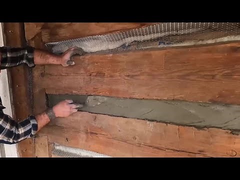 CHINKING 194 YEAR OLD LOG CABIN | FINALLY GETTING STARTED! | HOW TO CHINK A CABIN