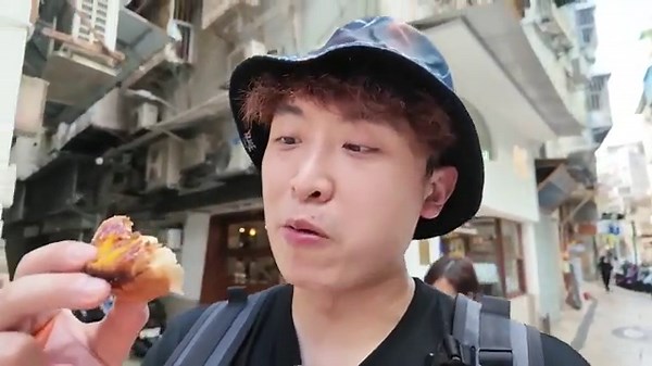 【吉伊卡哇經濟🔥燒到澳門】邊吃葡撻邊找Chiikawa限定公仔🤤要走多少店才能入手？由平民吃到奢華Pastel de nata😍(中文CC字幕)