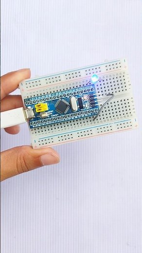 How to Upload Program in STM32 Blue Pill | STM32F103C8T6 Programming #stm32 #bluepill
