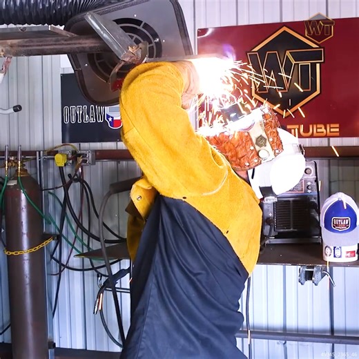 25K views · 447 reactions | How to Pass a 4G Overhead Weld Test EVERY Time #overheadwelding #4g #weldingschool | WeldTube | Facebook