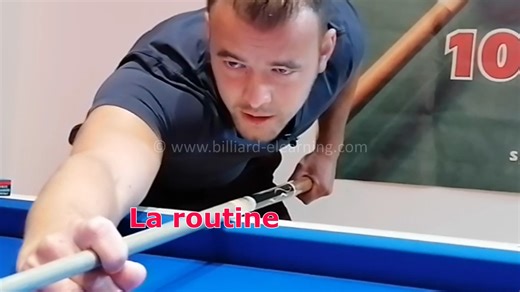 Apprenez le 3 bandes avec Pierre Soumagne, joueur professionnel de 3 bandes. Suivez ses leçons pédagogiques et découvrez un discours simple pour vous faire progresser au 3 bandes. Découvrez toutes les bases et les subtilités du 3 bandes avec Pierre Soumagne ! Retrouvez-le sur https://billiard-elearning.com/bel-3bandes/ et abonnez-vous à sa plateforme de formations https://billiard-elearning.com/sabonner/ Willy Gérimont, double champion d'Europe, ouvre sa plateforme de formations en ligne sur Bil