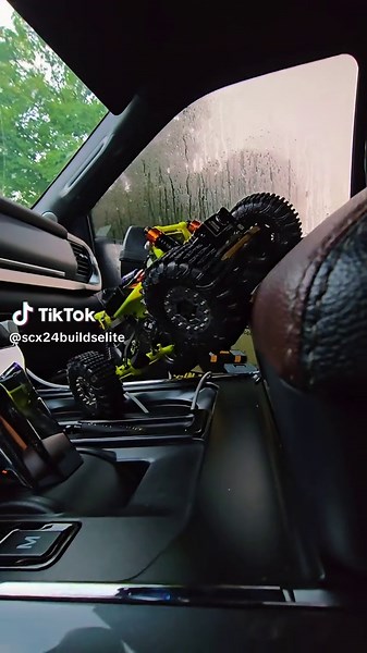 Exploring RC Crawlers: A Guide to Scale Crawling