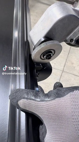 Effortless Metal Panel Cutting with Wachtel Panel Cutter