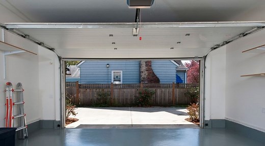 Measuring Home Square Footage: Do You Include the Garage?