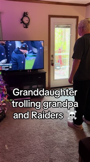 Philadelphia Eagles pound the Las Vegas Raiders. Raiders are one step closer to Heisman QB Mendoza. #fyp #raiders #nfl #foryoupage #foryou @Las Vegas Raiders @ESPN @NFL