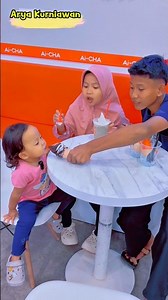 YANG KASIHAN DEDEK FELIC ENGGA DI KASIH ES KRIM LIKE VIDEO INI,UNTUNG ADA IBU #shorts