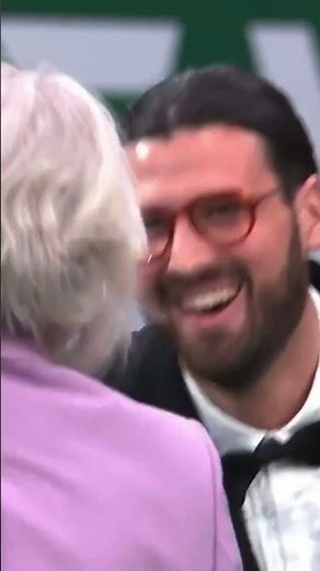 Whippet Miuccia Makes History as First Italian Dog to Win Best in Show at Crufts 2025 | AD1Z