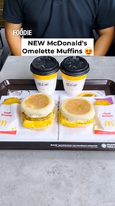 McDonald's launches NEW Omelette Muffins that come with fluffy pillowy omelette, toasty muffin and savoury chicken sausage🤤 ‼️ Order Now through your nearest McDonald’s, Drive-Thru, or McDelivery. ‼️ Freshly Made Daily 📍McDonald’s outlets ⏰Breakfast Hour: 6:30 AM - 10 AM 🛵Order via McDelivery: bit.ly/3F341OQ | Penang Foodie