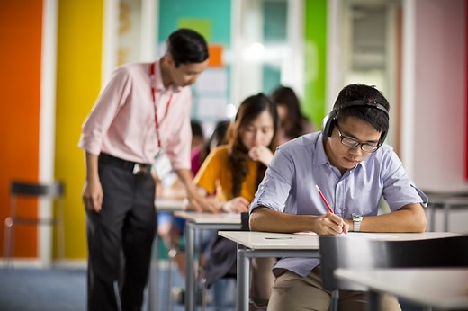 How to write an argumentative essay - Part 1 | British Council Singapore