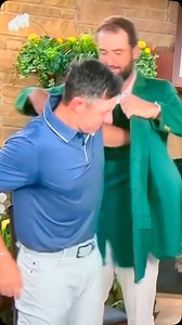 This makes me so happy. Incredible scenes. Congratulations Rory 💚 #Masters #Champion #GrandSlam #1of6 | Pete Snodden