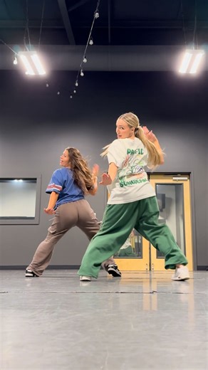 Jordan Grace on Instagram: "spicy mamiiii #AREA54 #badbunny #cardib #dance"