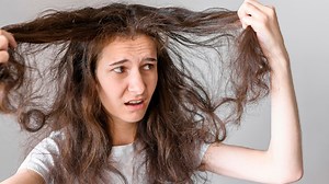 Dealing With Dry, Dull, Lifeless Hair? Here Is How You Should Use Poppy Seeds