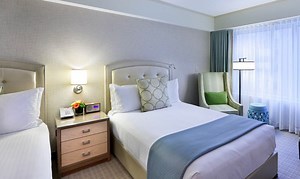 Luxury Boston Hotel Rooms On the Harbor – Seaport Hotel
