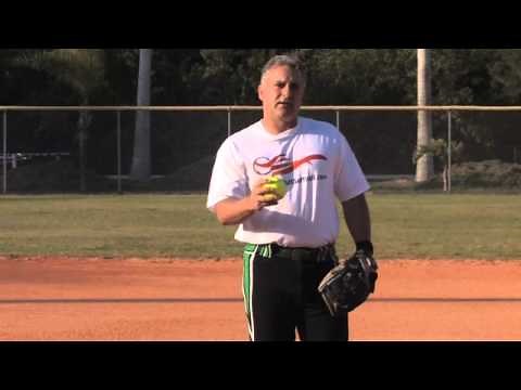 How to Throw a Curve Ball in Softball