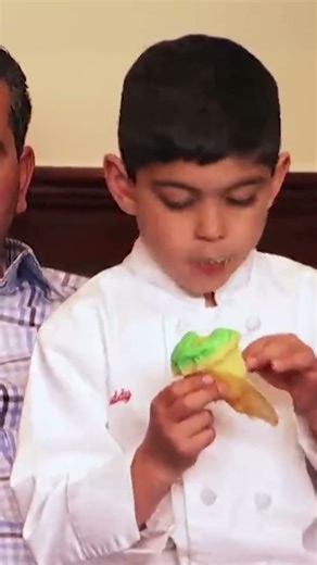 Cake Boss Faces Heartbreak | Cake Boss S5 Ep12 | discovery+