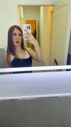 Creative Mirror Photography Techniques for Women