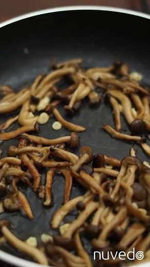 Shimeji Mushroom Recipe #6: Quick Shimeji Sizzle