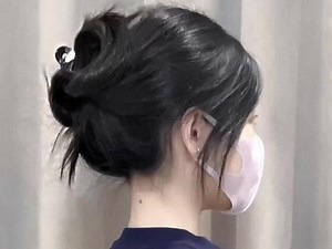 不糊脖子的四种夏日发型，手残党姐妹也可以轻松学会！适合扁头姐妹！#手残党也能学会的发型 #超适合出去玩拍照的发型 #夏日清凉发型 #高马尾 #发型教程 - 抖音