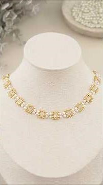How to Bead a Pearl Necklace with Seed Beads: Easy DIY Beading Technique #shorts