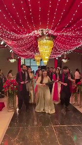769K views · 4.4K reactions | The coolest bride entry of 2022 來 Video by @ssphotography_official - Song by @somewhatsuperworld | Diva Magazine Pakistan | Facebook
