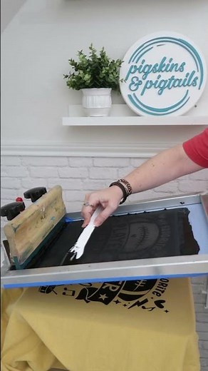 How Much Does it Cost to Screen Print 1 Shirt?