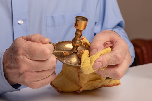 Here's How To Clean Brass With Vinegar In A Few Simple Steps