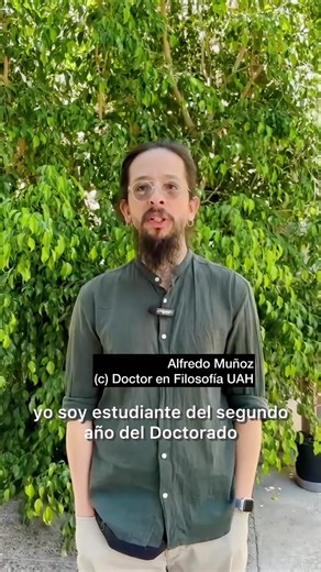 🧠📚 Alfredo Muñoz presentó con éxito su examen de candidatura en el Doctorado en Filosofía de la Facultad de Filosofía y Humanidades de la @Universidad Alberto Hurtado, defendiendo su proyecto de tesis sobre percepción, cognición e ilusiones visuales persistentes ✨ 👁️🧩 Su investigación, titulada “Ilusiones visuales persistentes y normatividad de la percepción en arquitecturas cognitivas predictivas”, se inscribe en la filosofía de la mente y la ciencia cognitiva, y analiza cómo ciertas experi