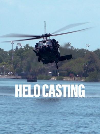 Navy SEALs Helo-Casting: Black Hawk Helicopter Demonstration