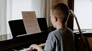 10 Easy Sad Songs to Play on Piano