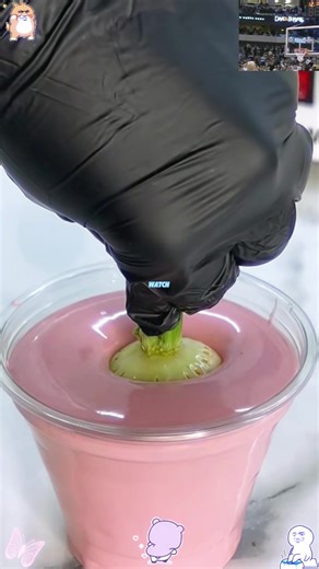 Olas just wandeing off at Disneyland Paris at the New World of Frozen coming next March! Beyond cute#disneyland #WorldOfFrozen#frozen #disneyadventureworld#disneylandparis