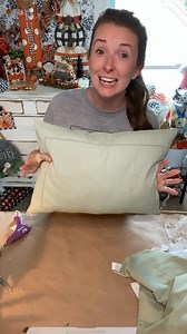 Learn how to make a beautiful pillow with zero sewing! | The Celebration Co.