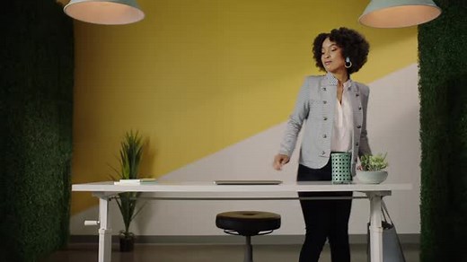 7K views · 124 reactions | You probably know us for our meetings but there's a whole lot more to discover about Zoom!  Chat ☎️ Phone ️ Workspaces ️ Virtual Events Discover Zoom: https://bit.ly/3nfRHAw | Zoom | Facebook