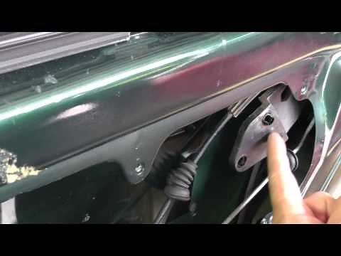 Volkswagen Jetta Removing Rear Door Lock Assy - Part 4