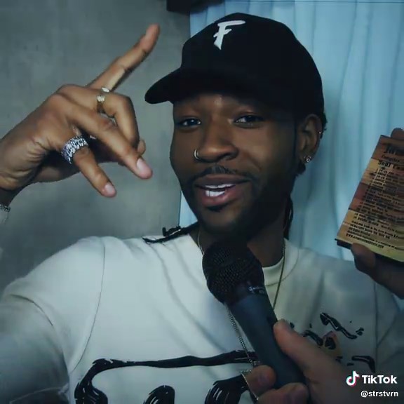 MY AURA: A PartyNextDoor Edit Featuring Friends