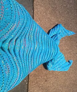 Knitting a Mermaid Blanket