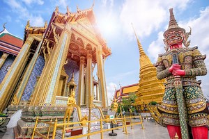 17 Hindu and Buddhist Temples in Bangkok: Must-Visit Shrines