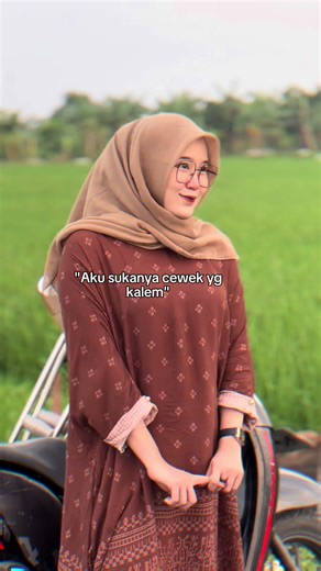 mba Uwuw💚 (@mbauwuw_real)’s videos with suara asli - nanaaa