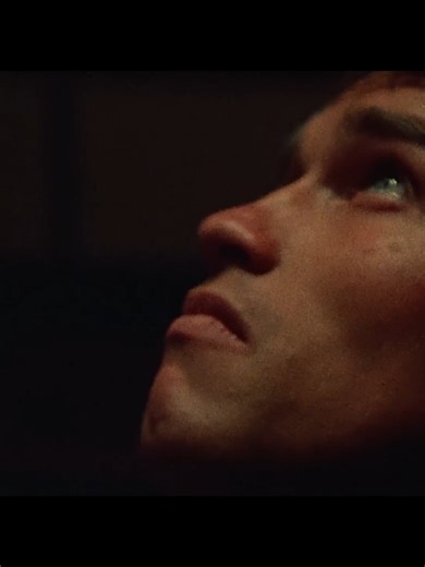 The Greatest Showdown in Bodybuilding History 👑 Arnold vs Lou vs Serge 1975 #ArnoldSchwarzenegger #Bodybuilding #vandamme