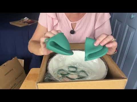 From Stew Nights to Sourdough Loaves – This Pot Does It All”