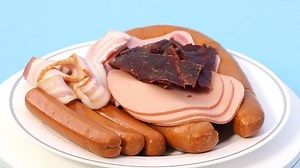 648K views · 2.6K reactions | What processed meat really is — and why it could give you cancer. | Insider Tech | Facebook