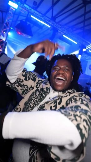 5FM on Instagram: "#SmashAfrikaWeekends pulled up at the last leg of the Joburg @soundset_sunday 🔥 They hit the crowd to find out who they came to see perform the most, caught the energy, and did some clean fit checks along the way. Pure Soundset madness! If you were there, you already know. 🎶✨"