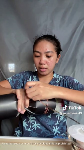 Round Wrapper Fuzzy Wire Bouquet Wrapping Tutorial