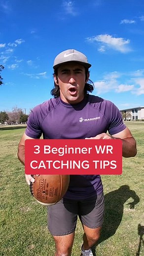 3 Beginner WR Catching Tips #football #foryou #fyp