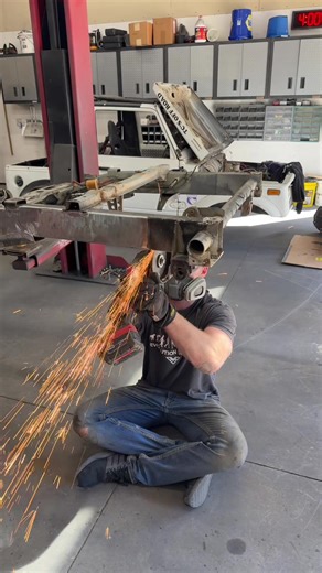 Samurai Frame Chop for Extended Leaf Springs & Wheelbase