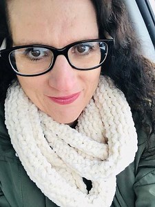 Grab your loom and join me! In this video we will be making an easy, beginner friendly infinity scarf using one stitch! I used a 24 peg loom and Velvety Smooth yarn from Hobby Lobby! *Watch the FULL video on my Youtube channel! https://www.youtube.com/watch?v=1OhNX3cvYGM If you make this scarf make sure to send me a picture! | Gina’s Crochet Corner