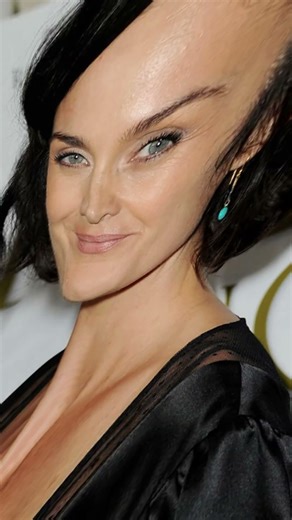 The Matrix 1999 Cast — THEN and NOW 🔥