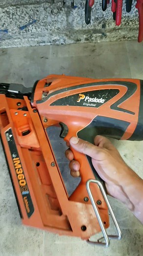 7.7K views · 173 reactions | How to quickly fix a paslode IM360 nail gun if the motor won't start up. Always try clean out the switch on the spark unit before replacing the spark unit itself. Always use full to keep a tin if contact cleaner in your tool arsenal. #contactcleaner @ambersil_oil #ambersil #paslode #repairdontreplace #learntorepair #learning #repair #toolrepair #tools #nailgun #pasloderepair #im360 | Deandohertygreaser | Facebook