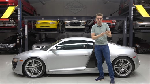 Why this bargain Audi R8 was dumped at auction—an $8,000 problem and multiple leaks