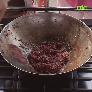 869K views · 7.6K reactions | Add a spicy kick to your main dishes with this sambal recipe >> https://goo.gl/RnAzYH | Asian Food Network | Facebook